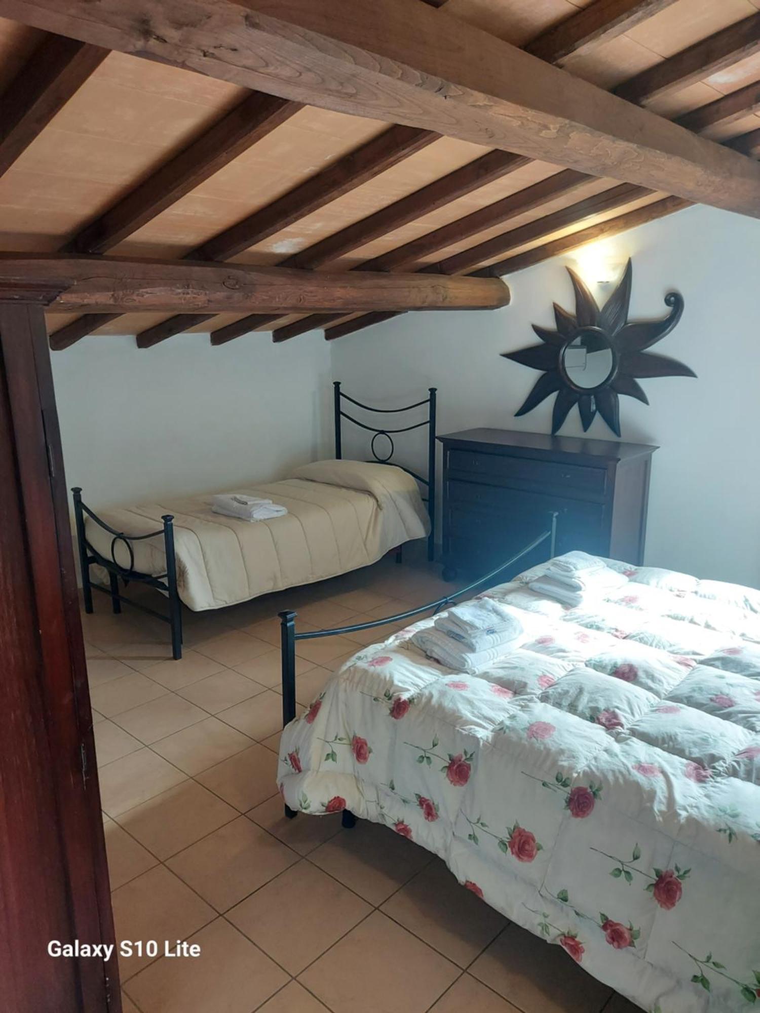 Agriturismo La Verde Rosa Pescia Romana Extérieur photo