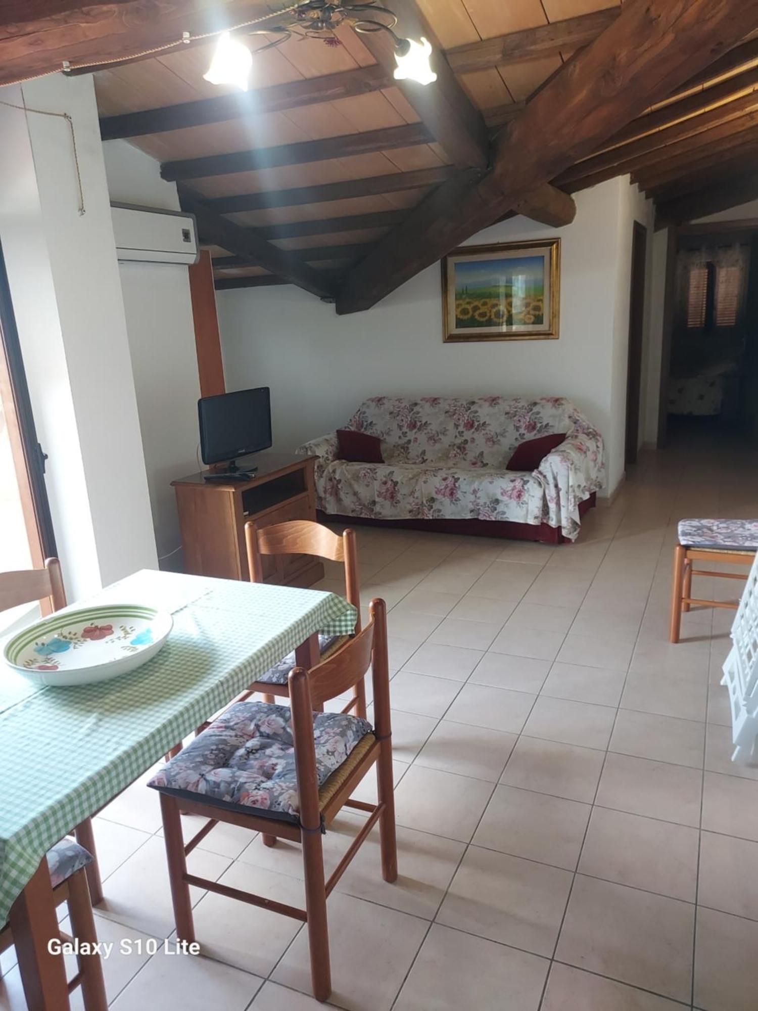 Agriturismo La Verde Rosa Pescia Romana Extérieur photo